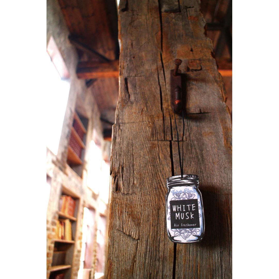 エアフレッシュナー　JBホワイトムスク