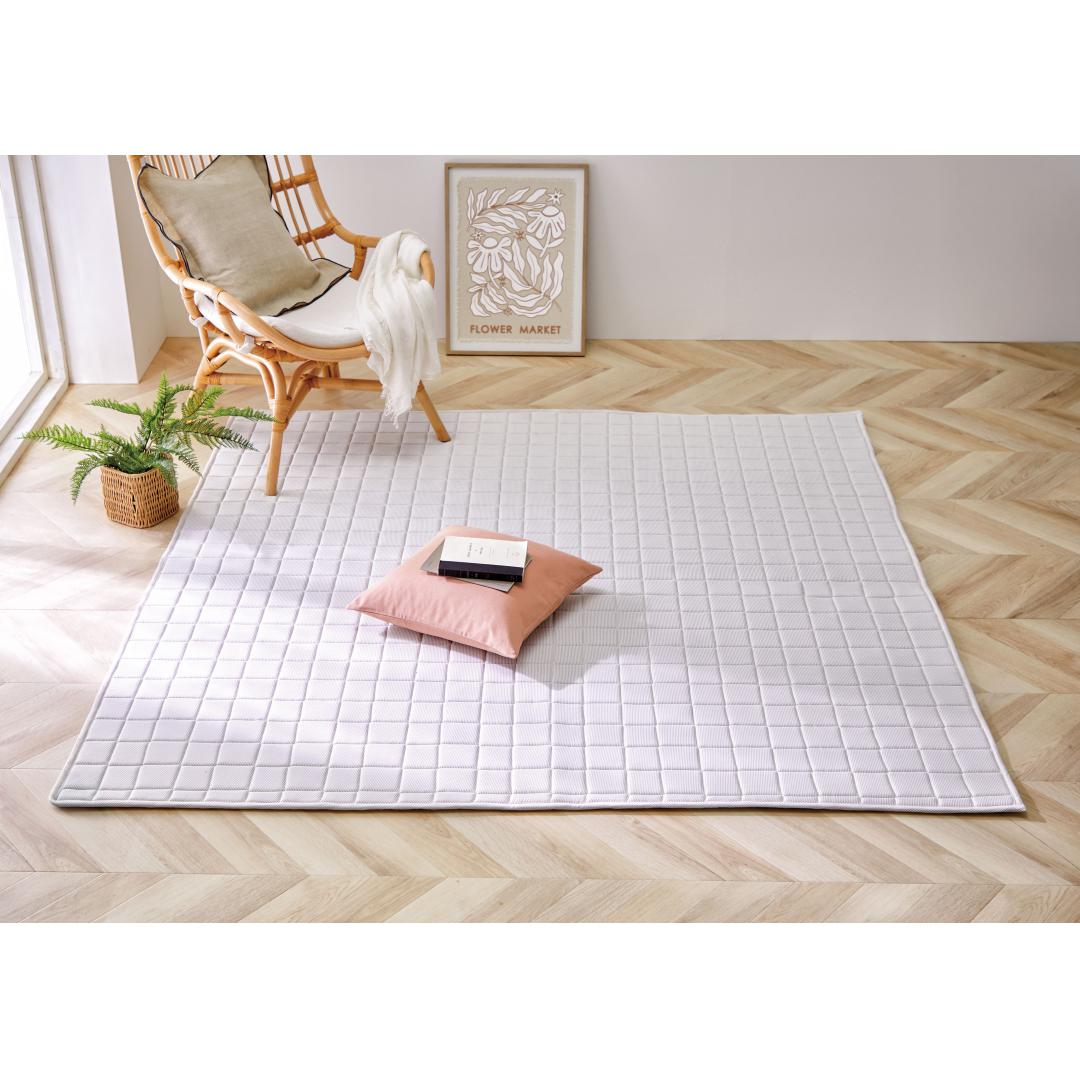 折りたたみラグ　レイ　BE　(200×240)