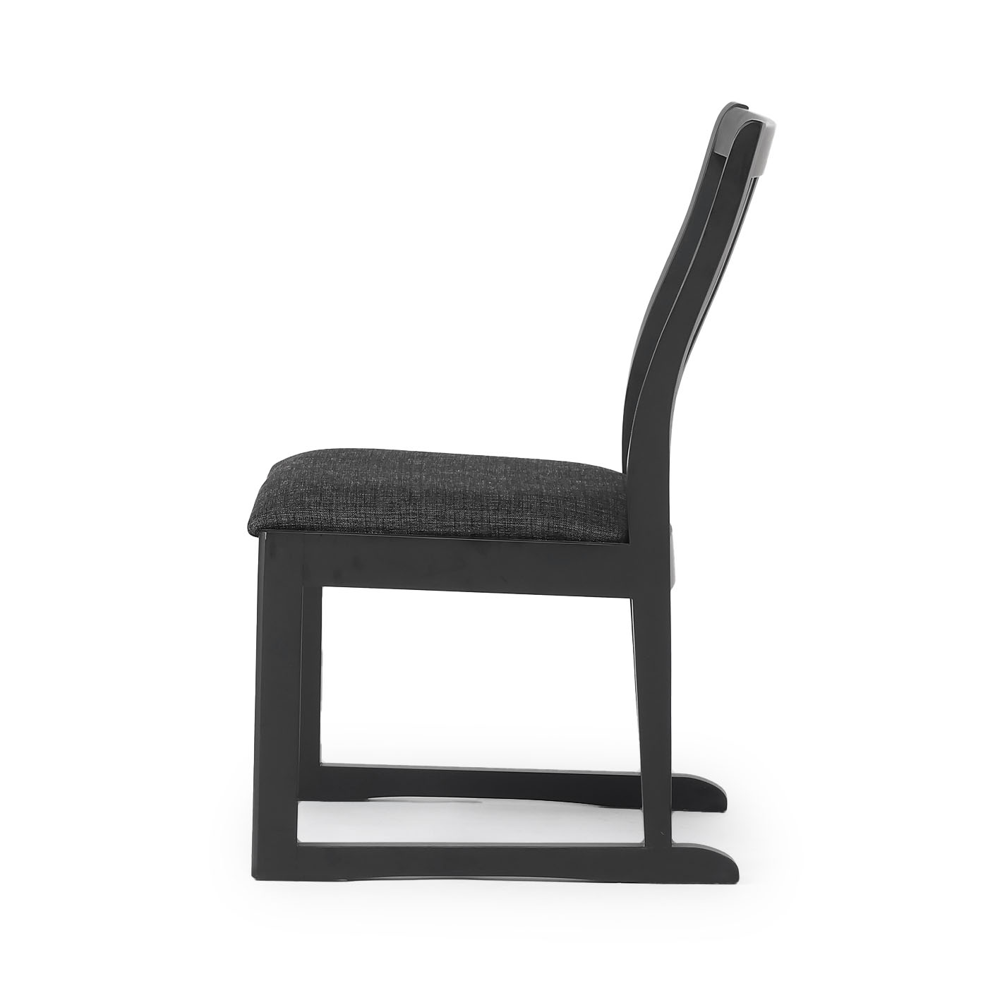 ダイニングチェア　JPドミノ肘無　BK