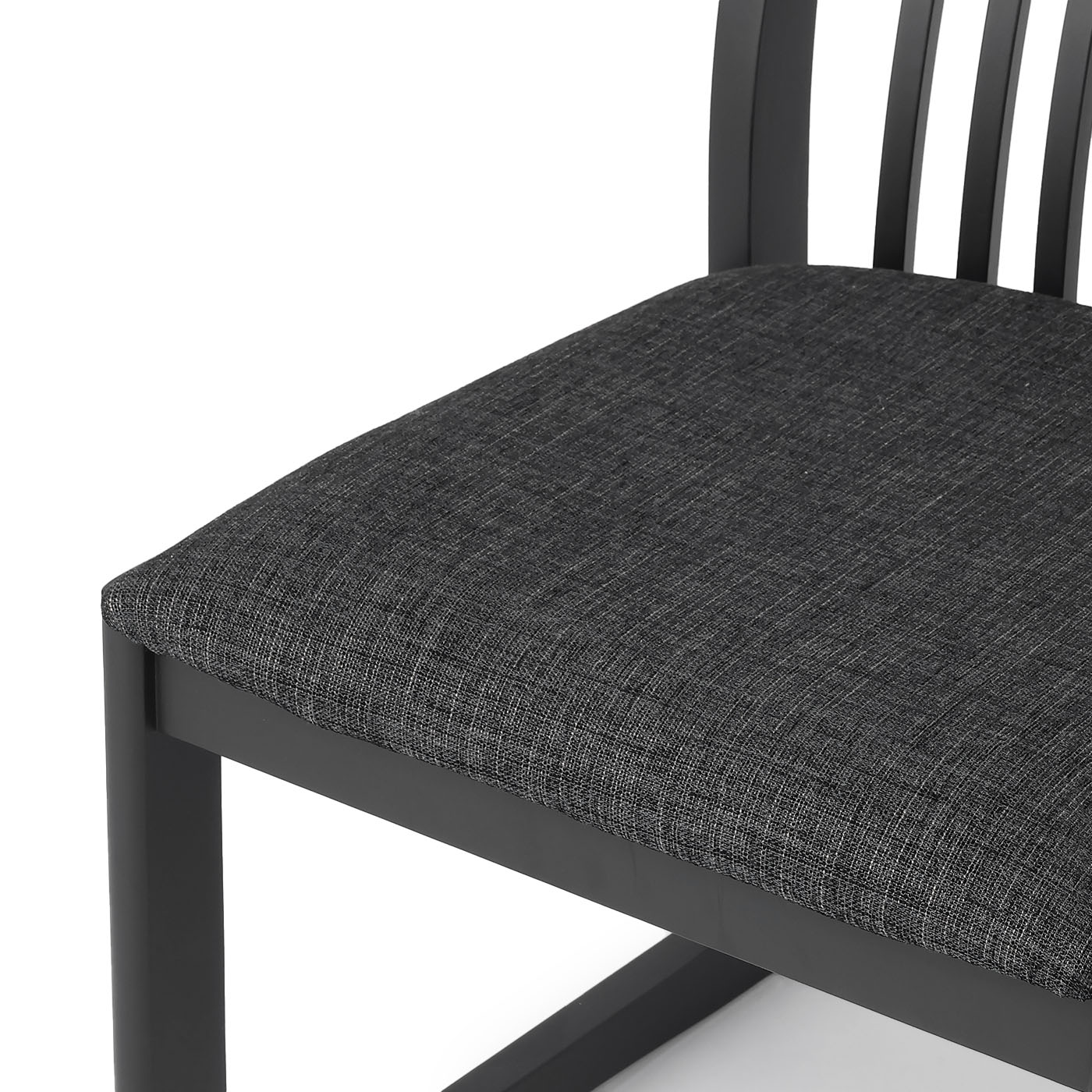 ダイニングチェア　JPドミノ肘無　BK