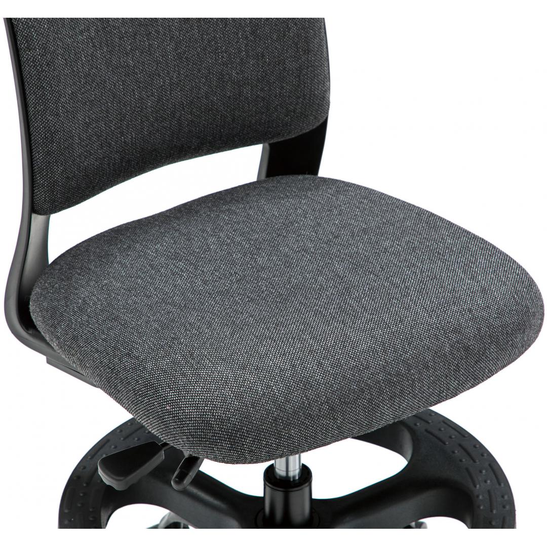 ジュニアチェア　アイン　BK